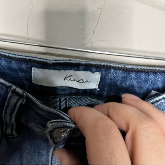 Kancan Morgan High Rise Flare Two Tone Raw Hem Flare Distressed Denim Jeans - Picture 9 of 12